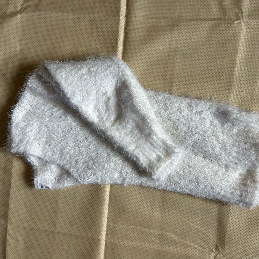 Nordstrom BP Cozy and so soft White Sweater size L - Picture 4 of 4
